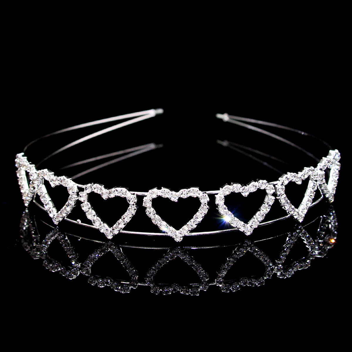 Wholesale Multi-layer pearl high-grade claw necklace exquisite rhinestone heart accessories